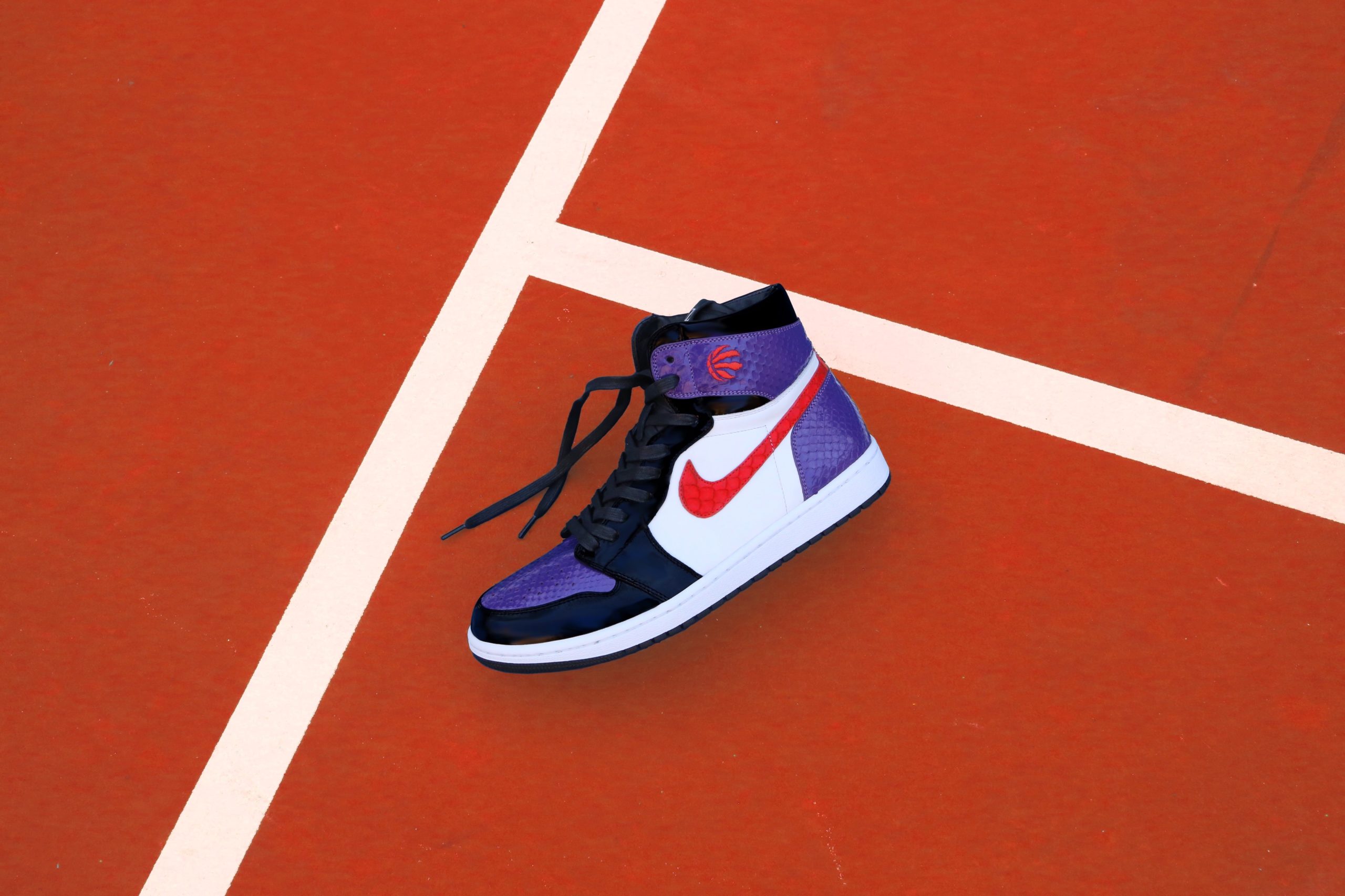 Off-Louis Air Jordan 1 – Ceeze